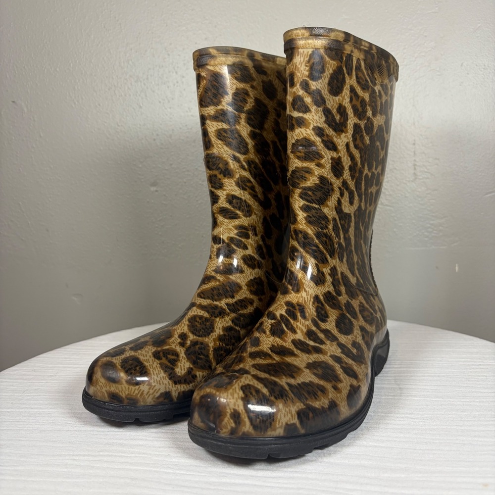 Sloggers Womens 7 Leopard Print Waterproof Rain Boots USA Made Cottage Utility
